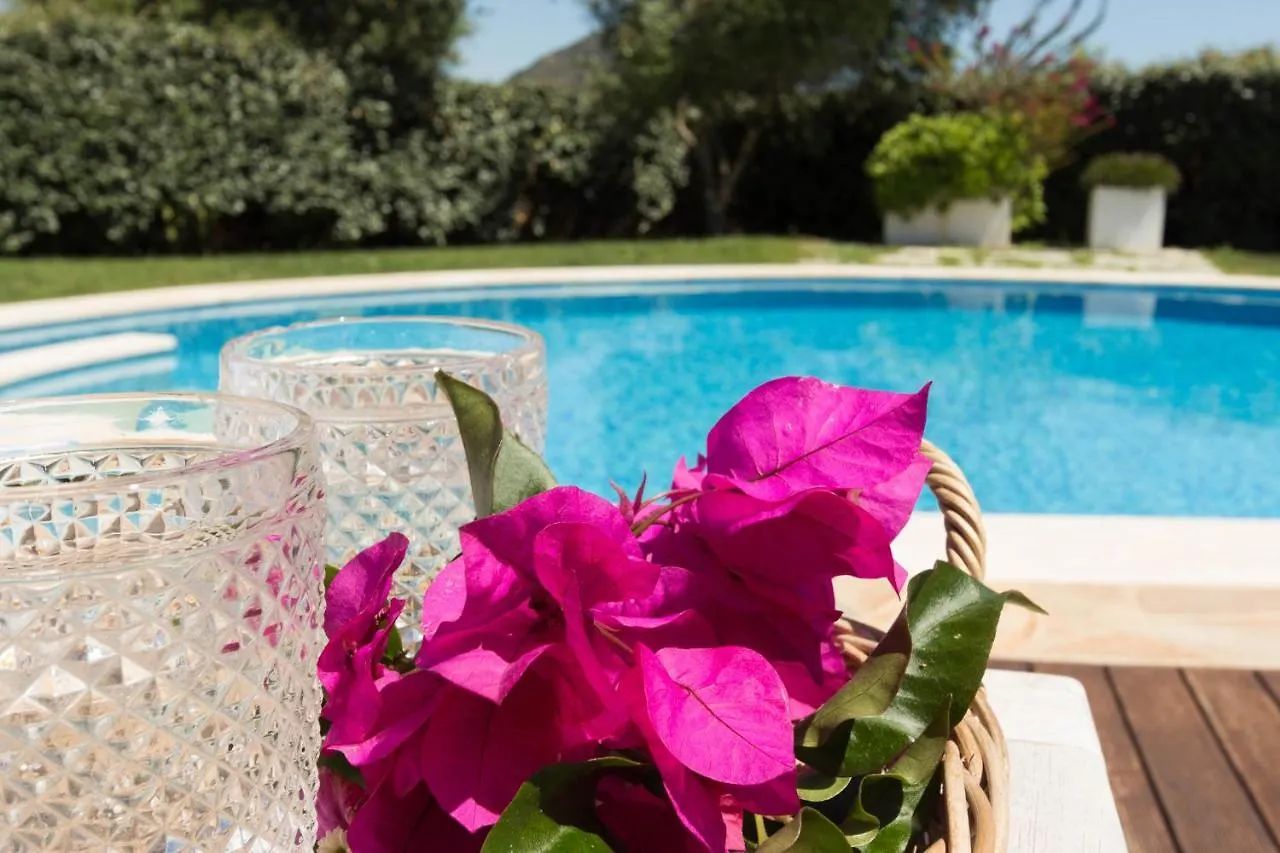Villa Bougainvillea Con Piscina E Giardino Privato A Pochi Passi Dal Mare Castiadas
