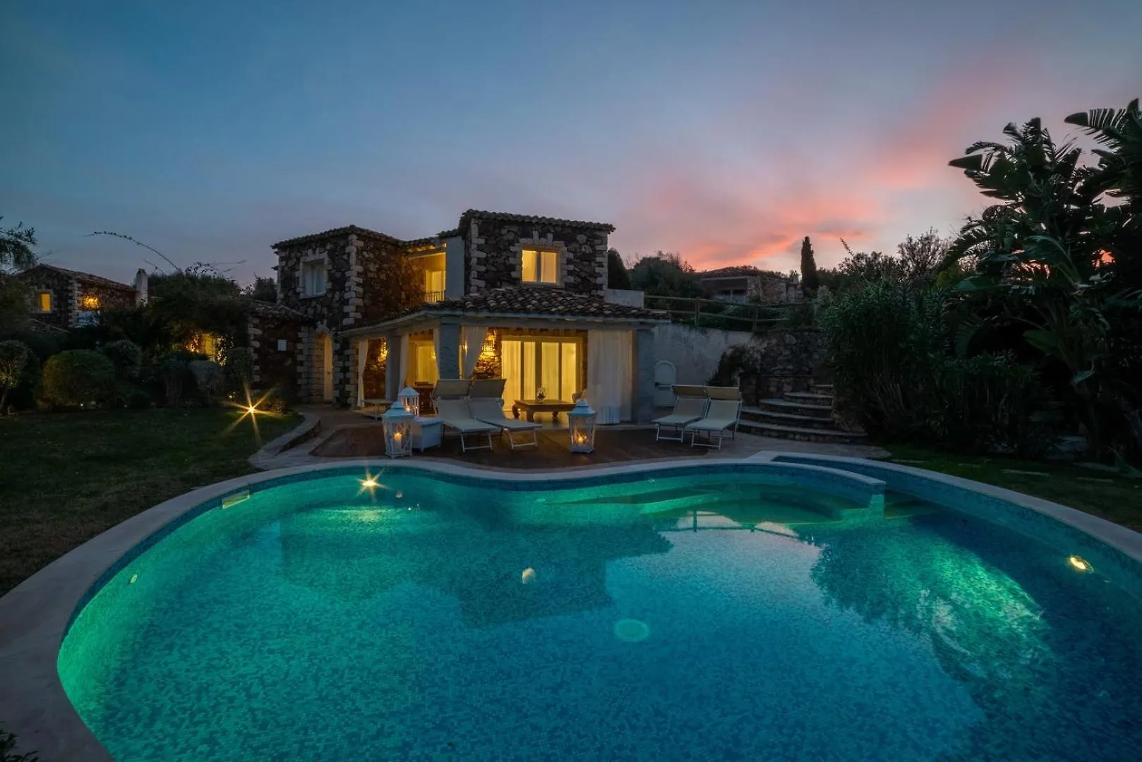 Villa Bougainvillea Con Piscina E Giardino Privato A Pochi Passi Dal Mare Castiadas